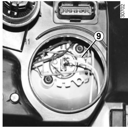 DACIA DUSTER - Type de la lampe : H1. - 1