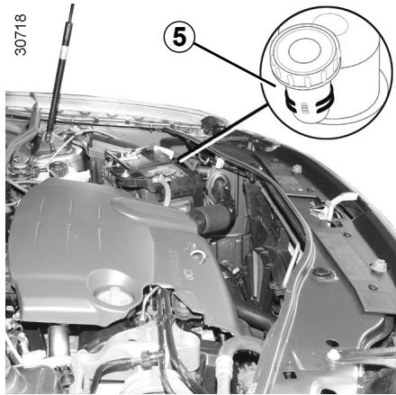 DACIA DUSTER - Bocal de liquide de direction assistée 4 ou 5 - 1