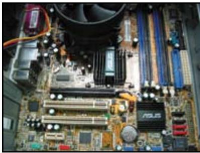 ASUS M3A78 - Installer la carte mère - 5