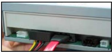ASUS M3A78 - Lecteur optique SATA - 4