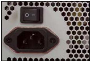 ASUS M3A78 - Bloc d'alimentation à PFC actif: - 1