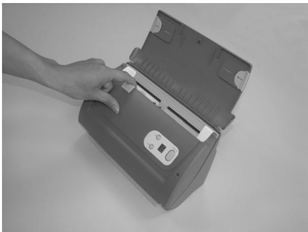 PLUSTEK SMARTOFFICE PL3000 - Nettoyer I'ADF - 1