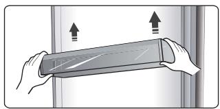 HISENSE RS694N4TC2 - Les étagères en verre et les Balconnets - 1
