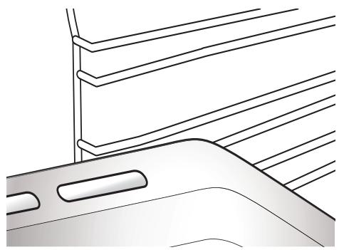 HOTPOINT-ARISTON FXJP6 - INSERTING THE WIRE SHELF AND OTHER ACCESSORIES - 2