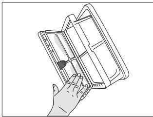 BEKO DPU7404XE - Cleaning the filter drawer - 6
