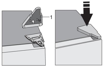 GORENJE FN619EEW5 - FN619EEW5 - Inclinez l'appareil vers l'arrière et retirez le pied régable (11). - 2