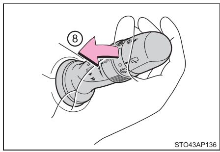 TOYOTA YARIS GR - Utilisation du commodo d'essuie-glaces - 4