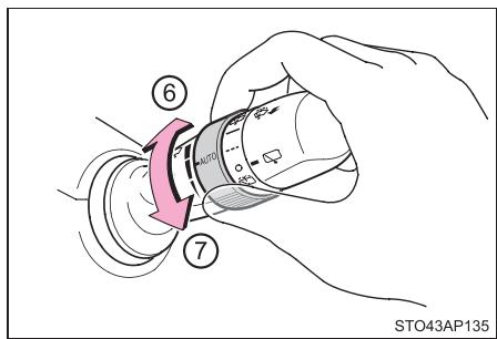 TOYOTA YARIS GR - Utilisation du commodo d'essuie-glaces - 3