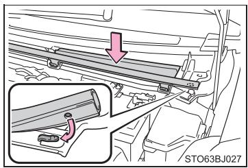 TOYOTA YARIS GR - Lorsque vous remplacez des ampoules - 2