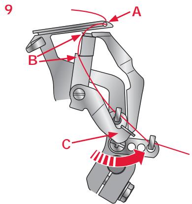 PFAFF HOBBYLOCK 2.5 - Enfilage du boucleur inférieur (jaune) - 4