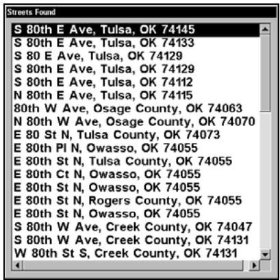 LOWRANCE 5200C - Find a Street - 5