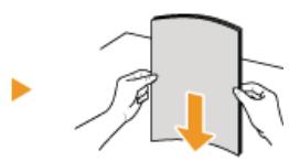 CANON I-SENSYS MF8580CDW - Déramez la pile des documents et alignez-en les bords. - 2