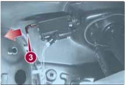 FIAT 124 SPIDER - Ouverture d'urgence de la TRAPPE de remplissage - 2