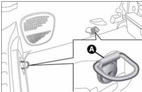 FIAT 500L - ANCRAGE DU CHARGEMENT - 3