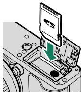 FUJIFILM X-E3 - Insert the memory card. - 1