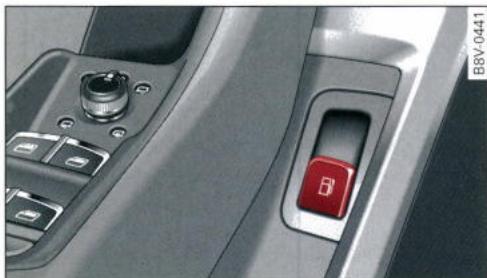 AUDI E TRON - Ouverture du volet de réservoir - 1