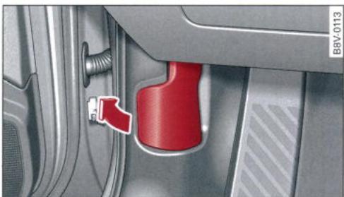 AUDI E TRON - Ouverture du capot-moteur - 1