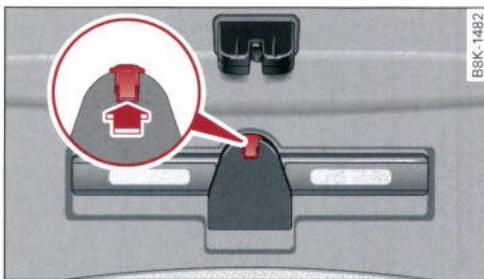 AUDI E TRON - Triangle de présignalisation - 2