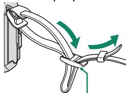 FUJIFILM X-H1 - Fasten the strap. - 3