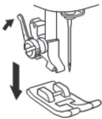 SOLAC SOLC SW8221 COTTON 12.2 A - Mise en place du pied presseur spécial boutonnières. - 1