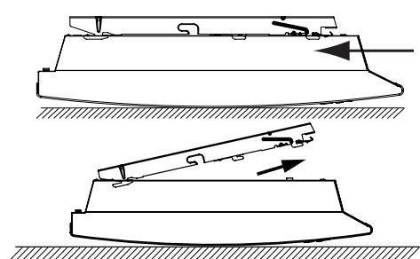 ATLANTIC TATOU - Déroverrouiller la patte d'accrochage de l'appareil - 2