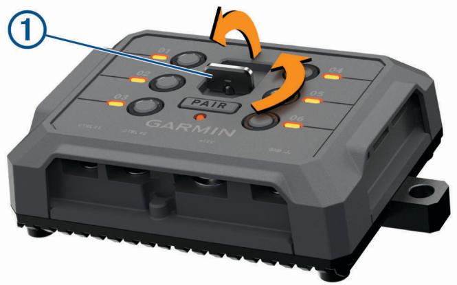 GARMIN GPS CAMPING CAR CAMPER 1090 - Ouverture de la face avant - 1