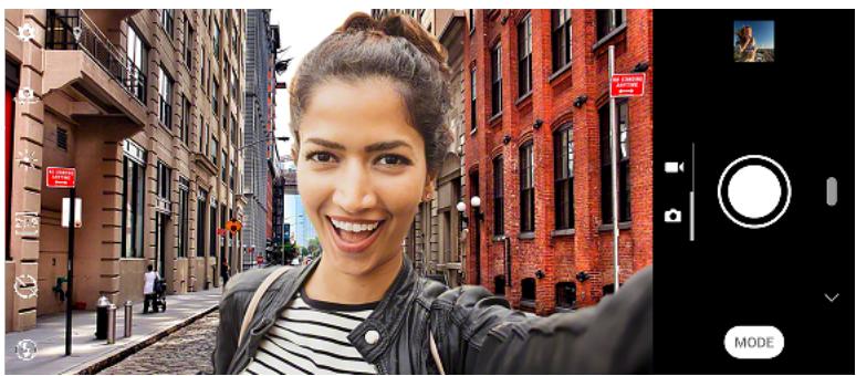 SONY ERICSSON XPERIA 10 - Personnes, selfies et visages souriants - 1