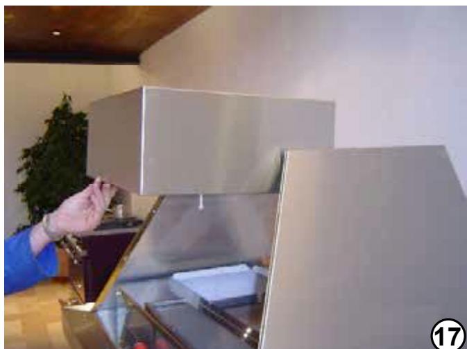 LACANCHE L2HM1300 - Montage de la hotte : - 13