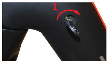 TREK ALLANT+ 9 - ALLANT+ 9.9S - ALLANT+ 9S - Dépose de la batterie - batterie intégrée - 1