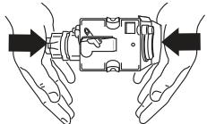 HOTPOINT CM 9945 HA - L'infuseur (A5) ne peut être dégagé lorsqu'une machine est allumée. n'essayez pas d'extraire l'infuseur avec force. - 2