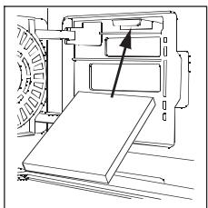 ELECTROLUX ARES35800X - Remplacement du filtre à charbon - 2