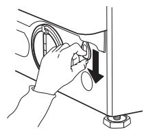 WHIRLPOOL 6 SENSE - Porte - comment l'ouvrir LORS d'une PANNE pour SORTIR le LINGE - 2