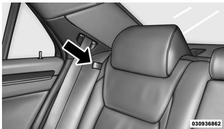 Chrysler 300 (2012) - Banquette arrière à dossier rabattable - 1