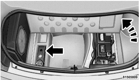 Chrysler 300 (2012) - Emplacement de l'appareil TREFIT - 1