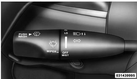Chrysler 300 (2012) - ESSUIE-GLACES ET LAVE-GLACE DU PARE-BRISE - 1