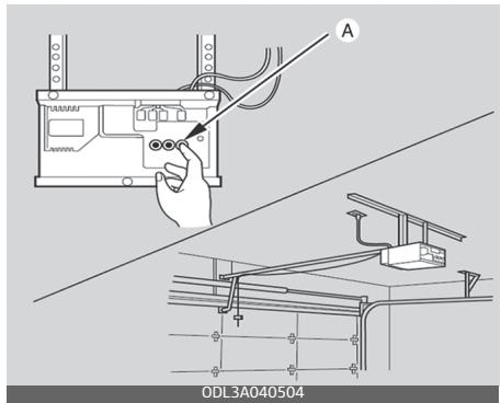 KIA Carnival (2021) - 2) La programmation d'un nouveau commutateur HomeLink® - 3