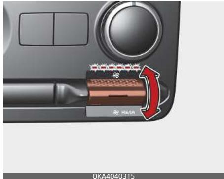 KIA Carnival (2021) - Contrôle de la vitesse du ventilateur arrière - 1