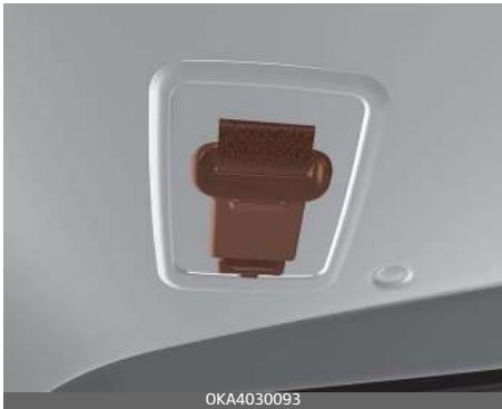 KIA Carnival (2021) - Rangement de la ceinture de sécurité arrière - 3