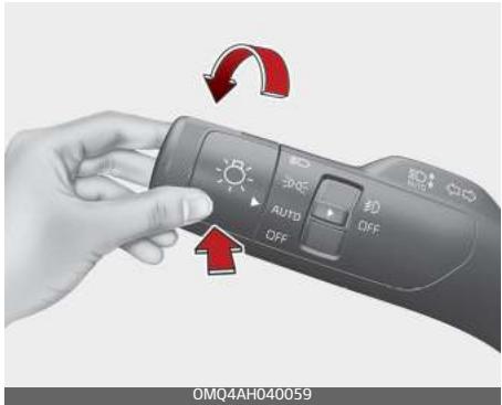 KIA Carnival (2021) - Lampe frontale automatique (position OFF) - 2