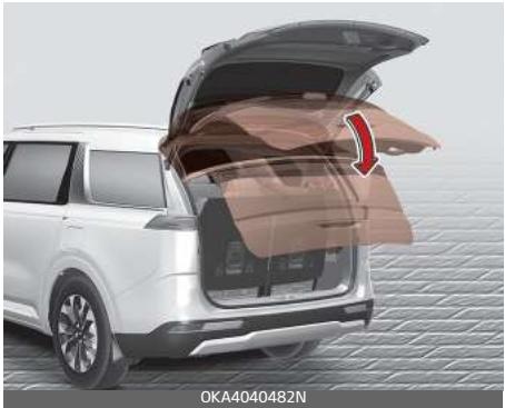 KIA Carnival (2021) - Fermeture automatique du hayon (selon l'équipement) - 1