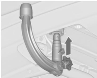 OPEL Zafira C (2016-2019) - Insertion de la barre d'attelage - 1