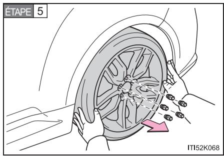 Scion tC 2 (2014) - Remplacement d'un pneu creve - 5