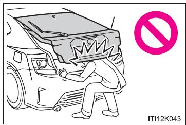 Scion tC 2 (2014) - ■ Fonctionnement du hayon - 1