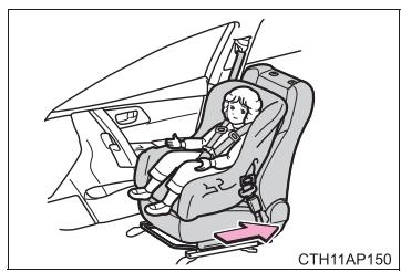 TOYOTA Auris 2 (2015-2018) - En cas d'installation d'un siège de sécurité infant - 2