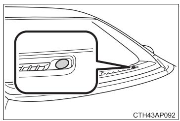 TOYOTA Auris 2 (2015-2018) - Capteur de commande de phares (sur modèles équipés) - 1