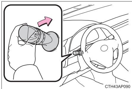 TOYOTA Auris 2 (2015-2018) - Système follow me home - 1