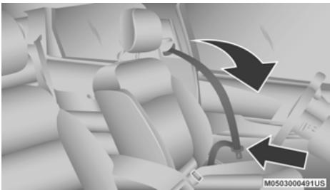 DODGE Journey (2020) - Mode d'emploi des ceintures à trois points d'ancrage - 1