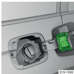 SKODA Kodiaq (2017-2021) - Autocollants sur la trappe du réservoir - 1