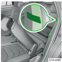SKODA Kodiaq (2017-2021) - Accès à la troisième rangée de sièges - 2
