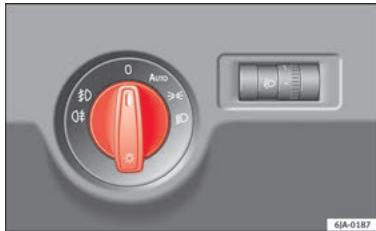 SEAT Toledo 4 (2015-2019) - Feux de position et de croisement - 1